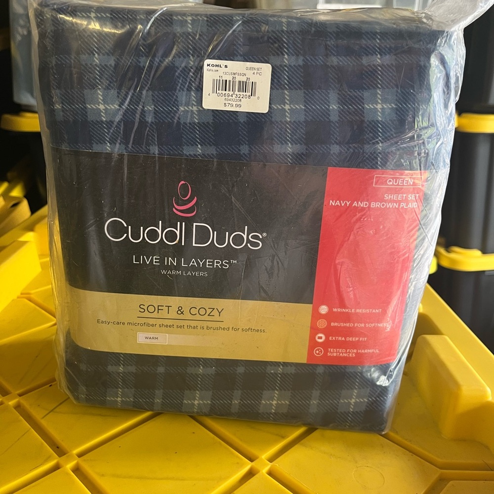 Cuddl Duds Soft & Cozy Navy and Brown Plaid Sheet Set Queen Size